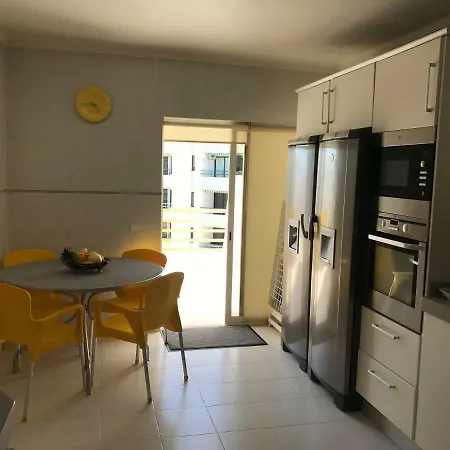 ゲストハウス Penthouse ヴィラモウラ